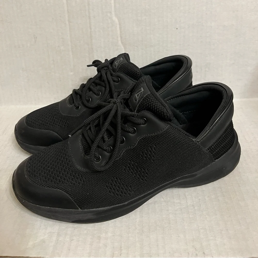 MEN'S ZEBA HANDS-FREE TENNIS SHOES